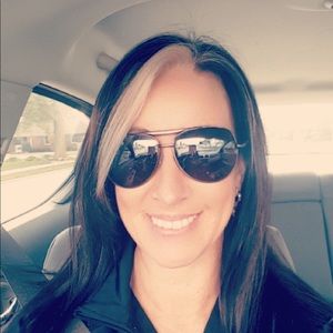 Meet your Posher, Tara